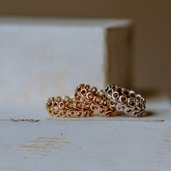 Anelli fedine made in italy oro giallo argento oro rosa ghirigori