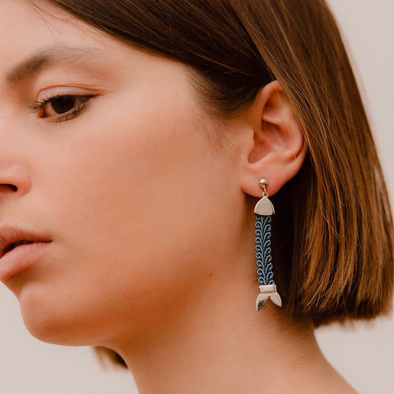 orecchini argento passamaneria nastri pendenti pesci blu avio 