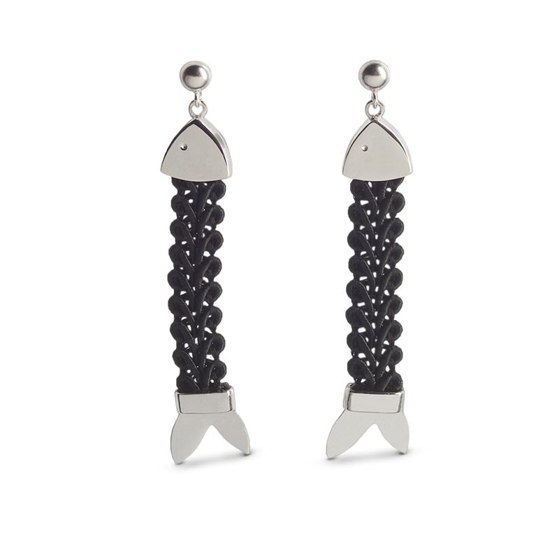 orecchini argento passamaneria tessuto pendenti pesci nero 